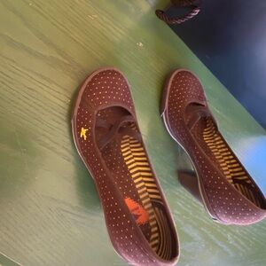 Rocket Dog Brown Heels with Gold Dots